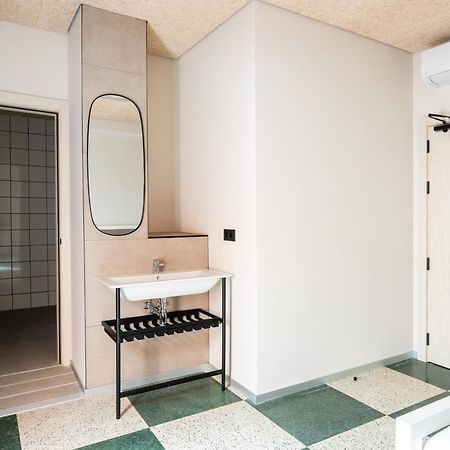Lamia Bbk Women Hostel-Solo Mujeres Bilbao Bagian luar foto