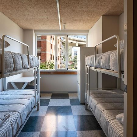 Lamia Bbk Women Hostel-Solo Mujeres Bilbao Bagian luar foto