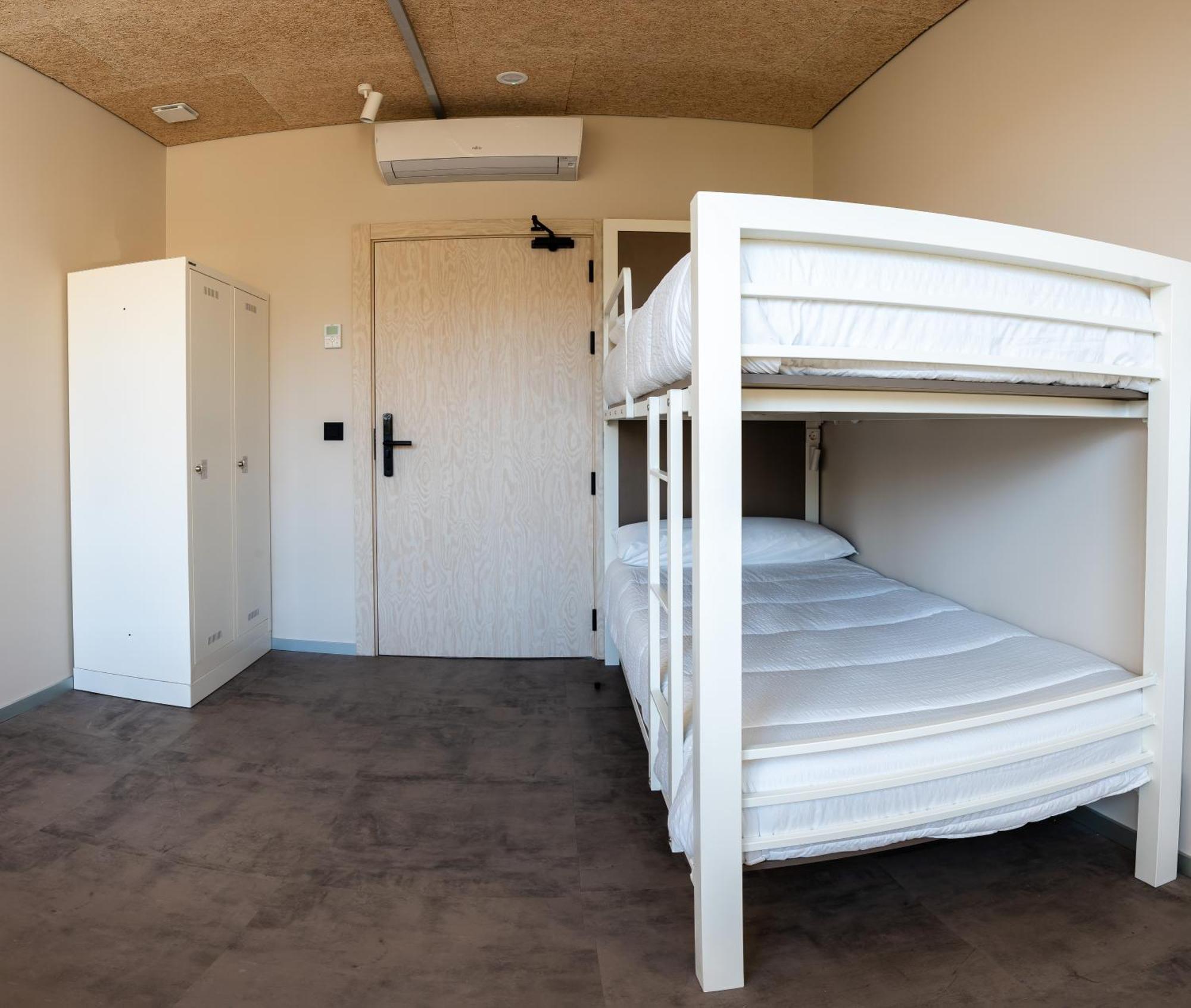 Lamia Bbk Women Hostel-Solo Mujeres Bilbao Bagian luar foto
