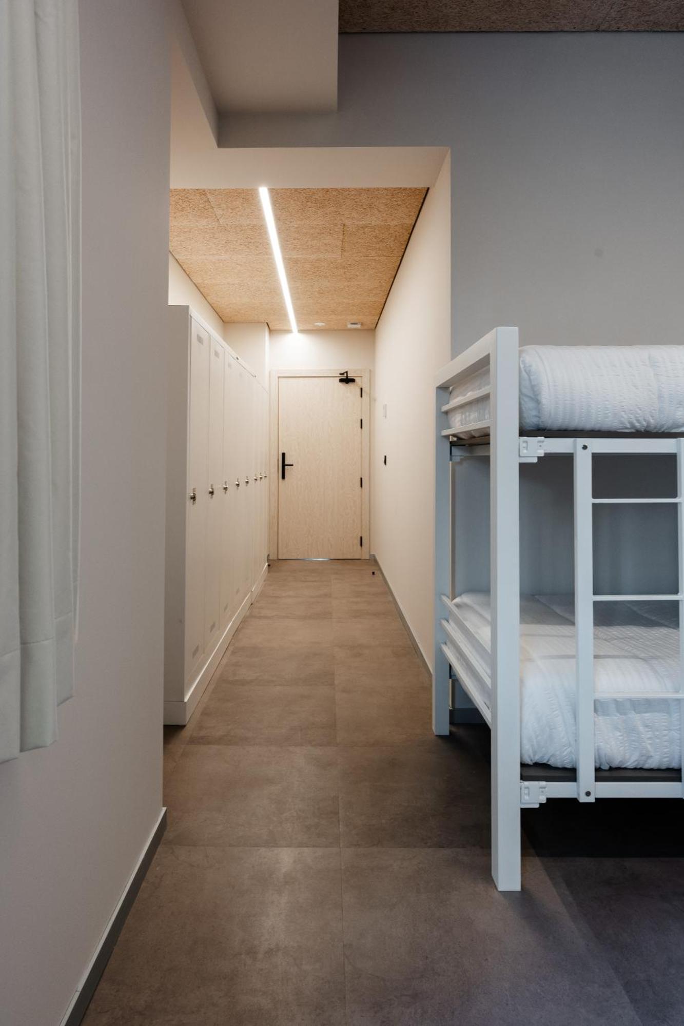 Lamia Bbk Women Hostel-Solo Mujeres Bilbao Bagian luar foto