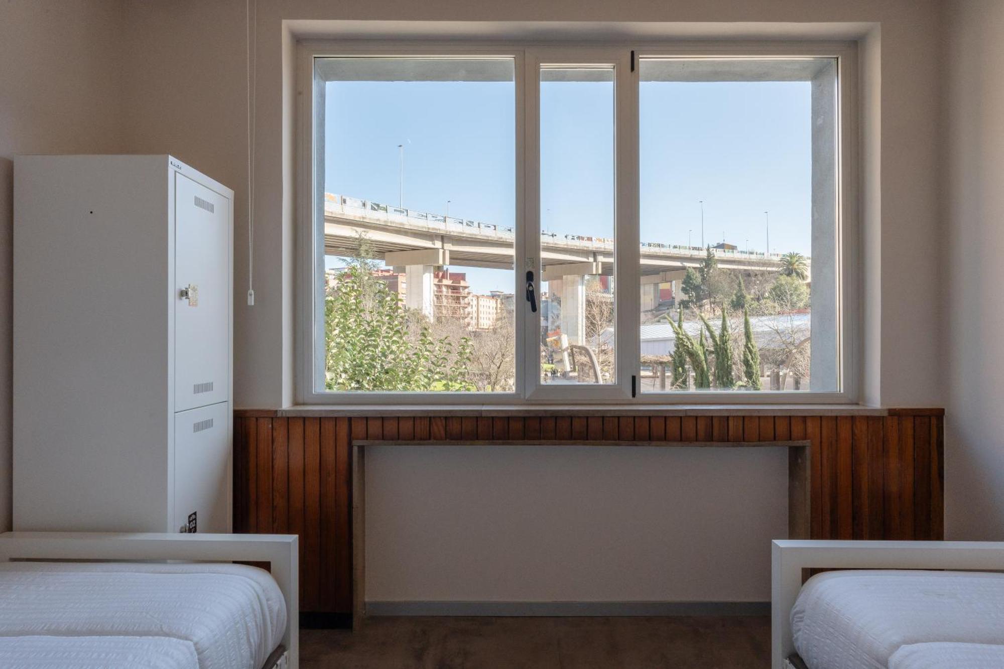 Lamia Bbk Women Hostel-Solo Mujeres Bilbao Bagian luar foto